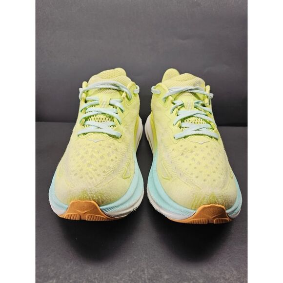 Hoka Women 7.5 Comfy footwear - Picture 11 of 11
